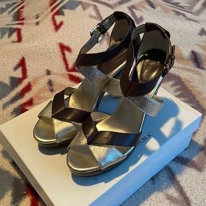 BR "Barbie" Gold and brown platform heels, size 9